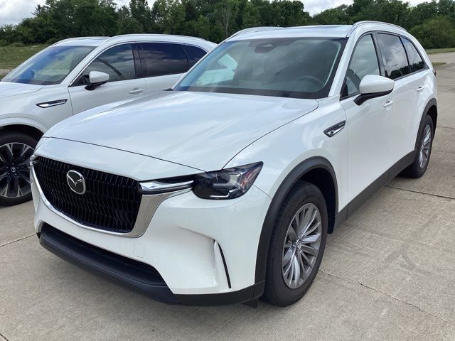 2024 Mazda CX-90 Preferred photo 2