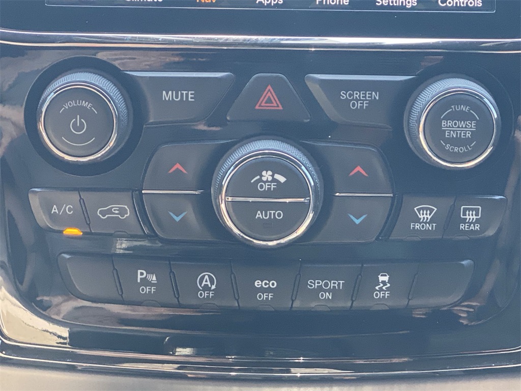 2020 Jeep Grand Cherokee Limited X photo 16