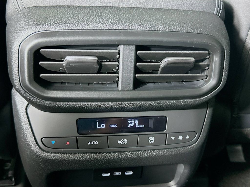 2025 Honda Pilot EX-L photo 17