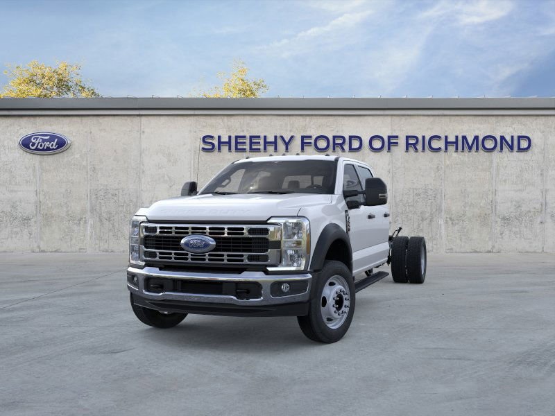 2026 Ford F-550 photo 3