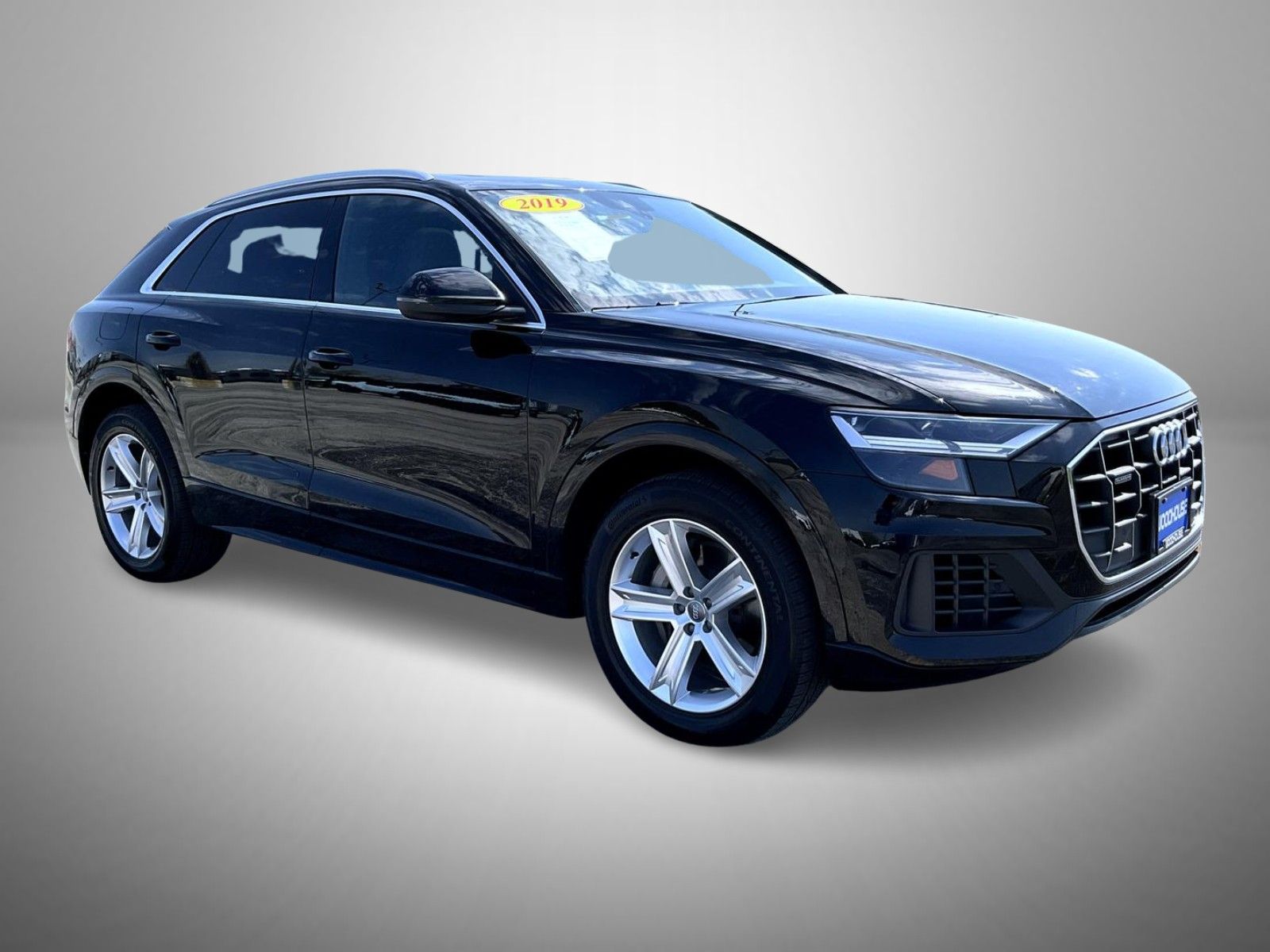 2019 Audi Q8 Premium photo 3