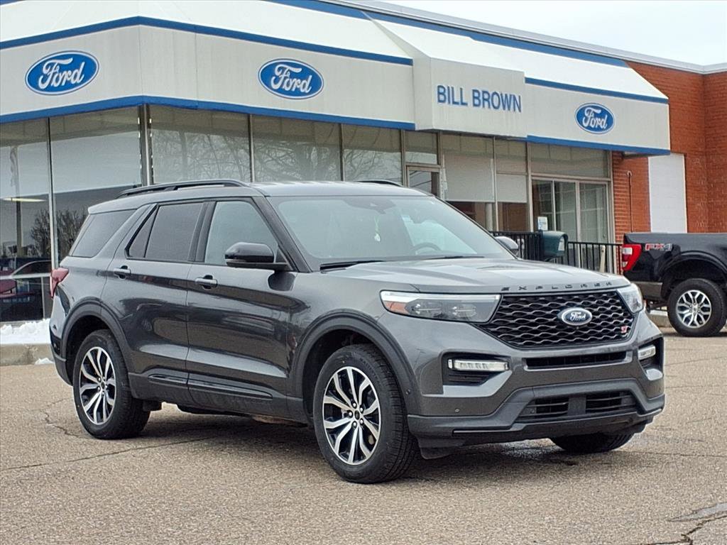 2020 Ford Explorer ST's photo