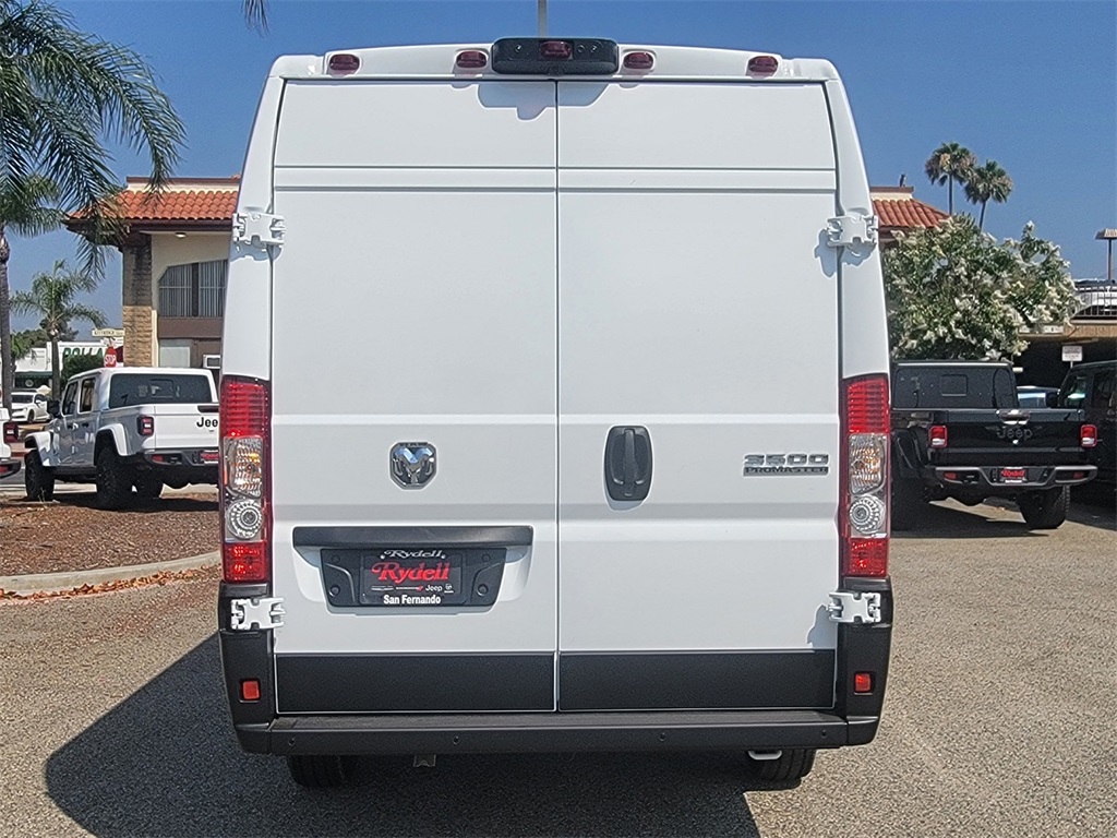 2025 Ram ProMaster 3500 photo 4
