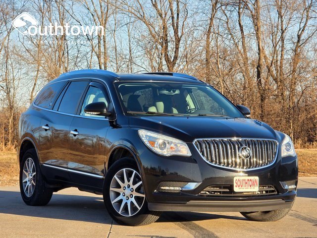 2017 Buick Enclave Convenience's photo