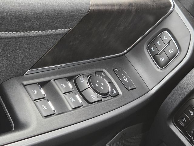 2026 Ford F-250 Lariat photo 21
