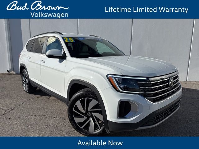 2025 Volkswagen Atlas SE w/Tech
