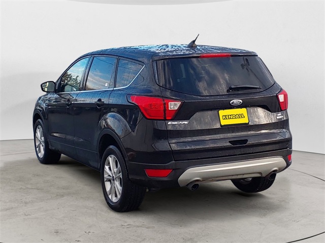 2019 Ford Escape SE photo 3