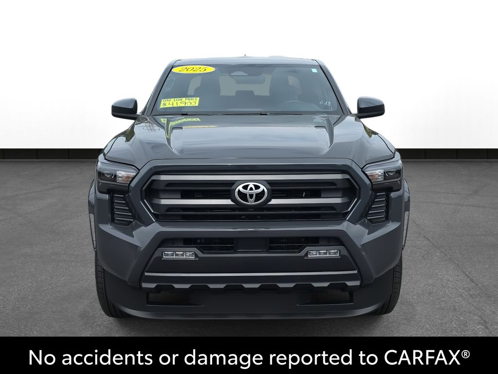2025 Toyota Tacoma SR5 photo 2