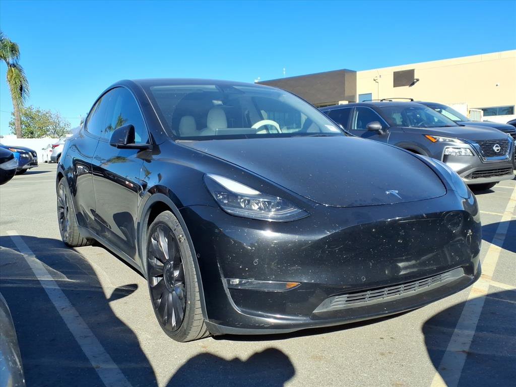 Used 2022 Tesla Model Y Performance with VIN 7SAYGDEF4NF347328 for sale in Kansas City