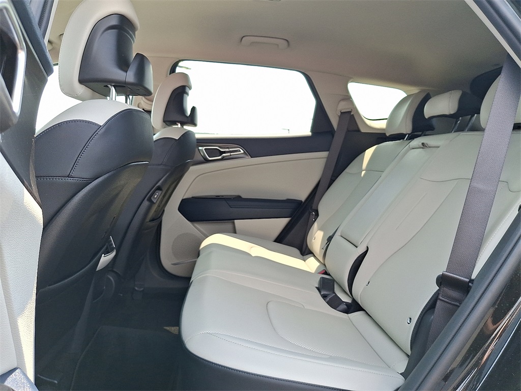 2023 Kia Sportage Hybrid EX photo 11