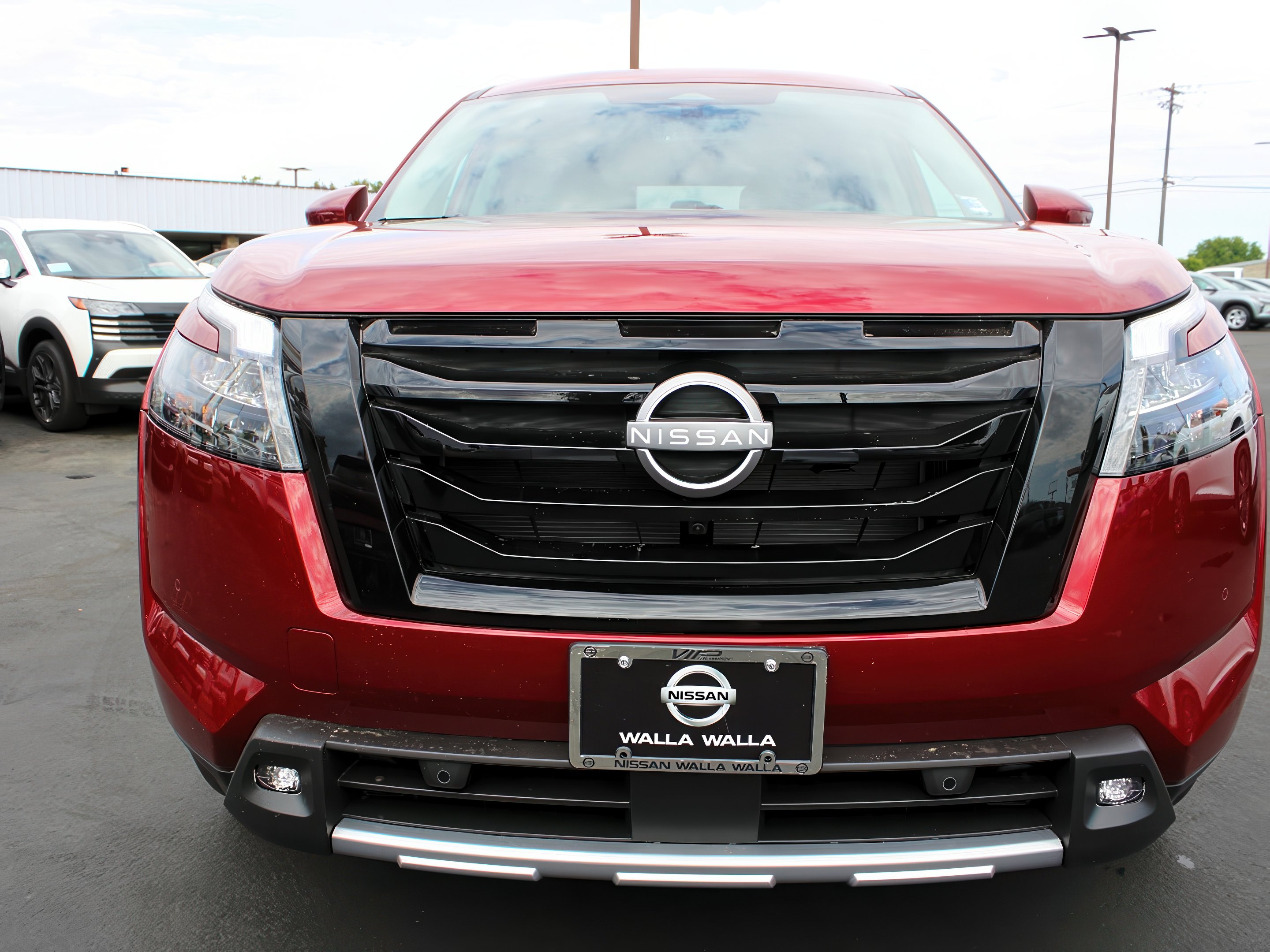 2025 Nissan Pathfinder SL photo 32