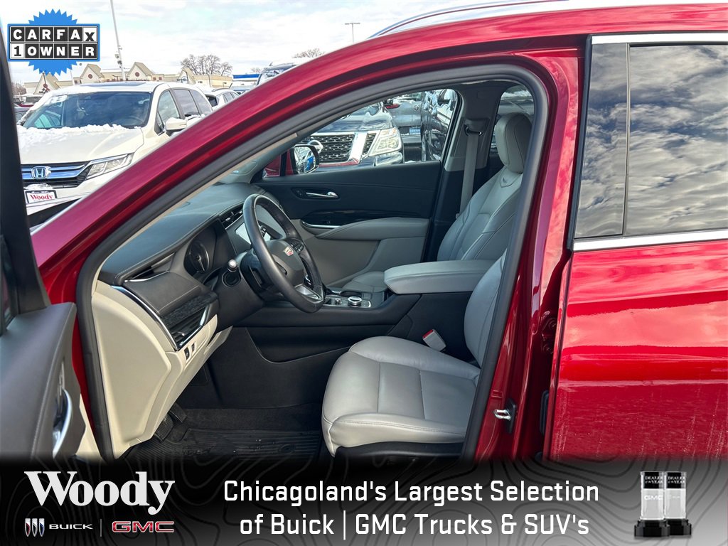 2023 CADILLAC XT4 - Image 13