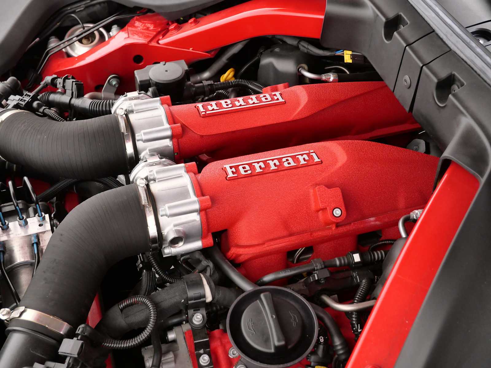 2020 Ferrari Portofino photo 28