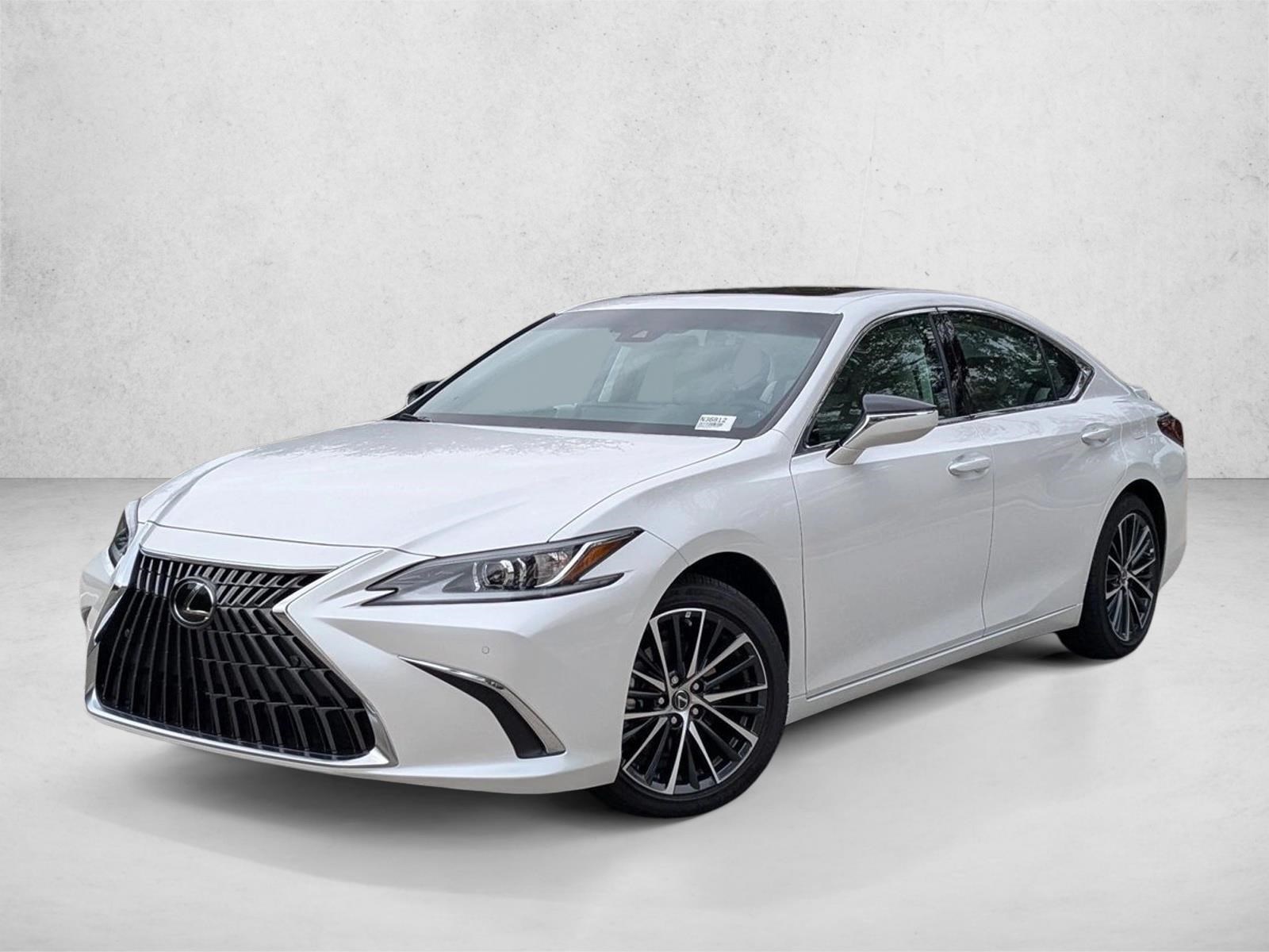 2025 Lexus ES Hybrid 300h's photo