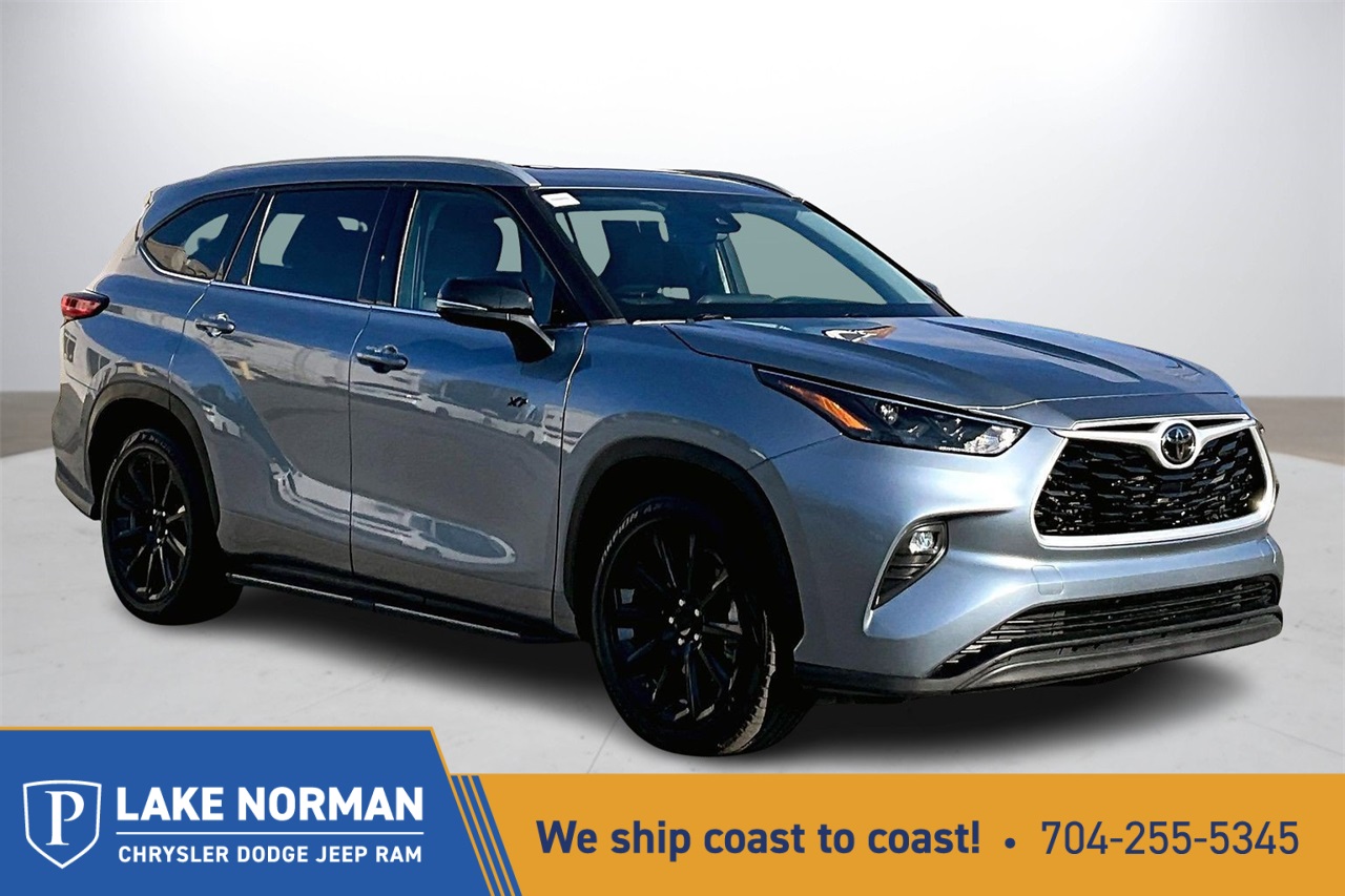 2022 Toyota Highlander XLE's photo