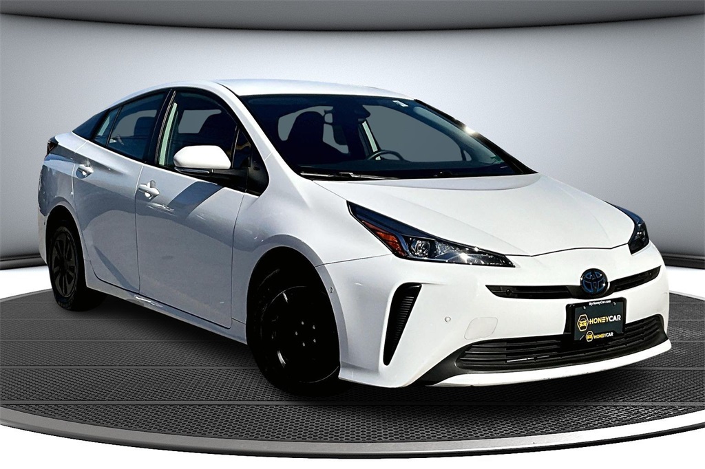 2022 Toyota Prius LE