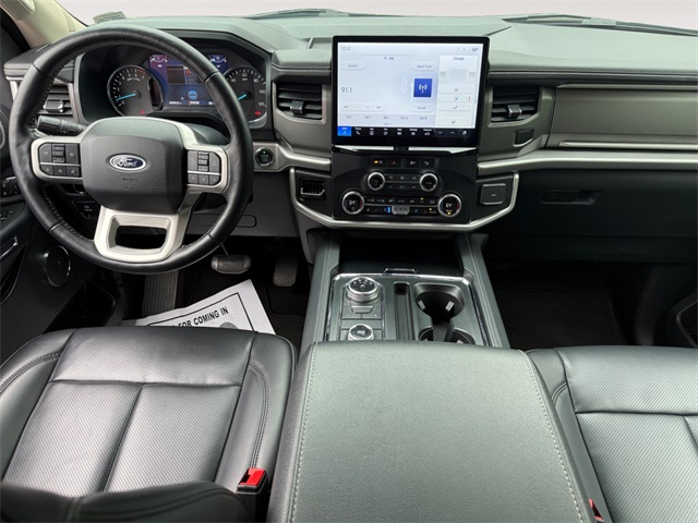 2024 Ford Expedition XLT photo 10