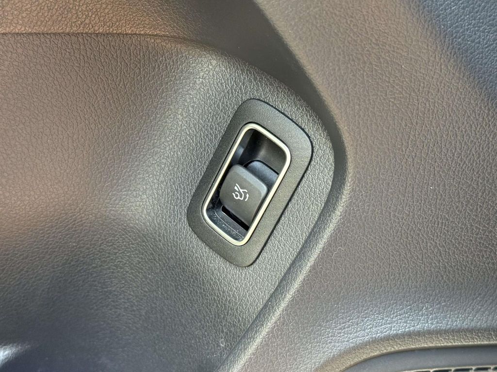 2022 Mercedes Benz A 220 4MATIC photo 39