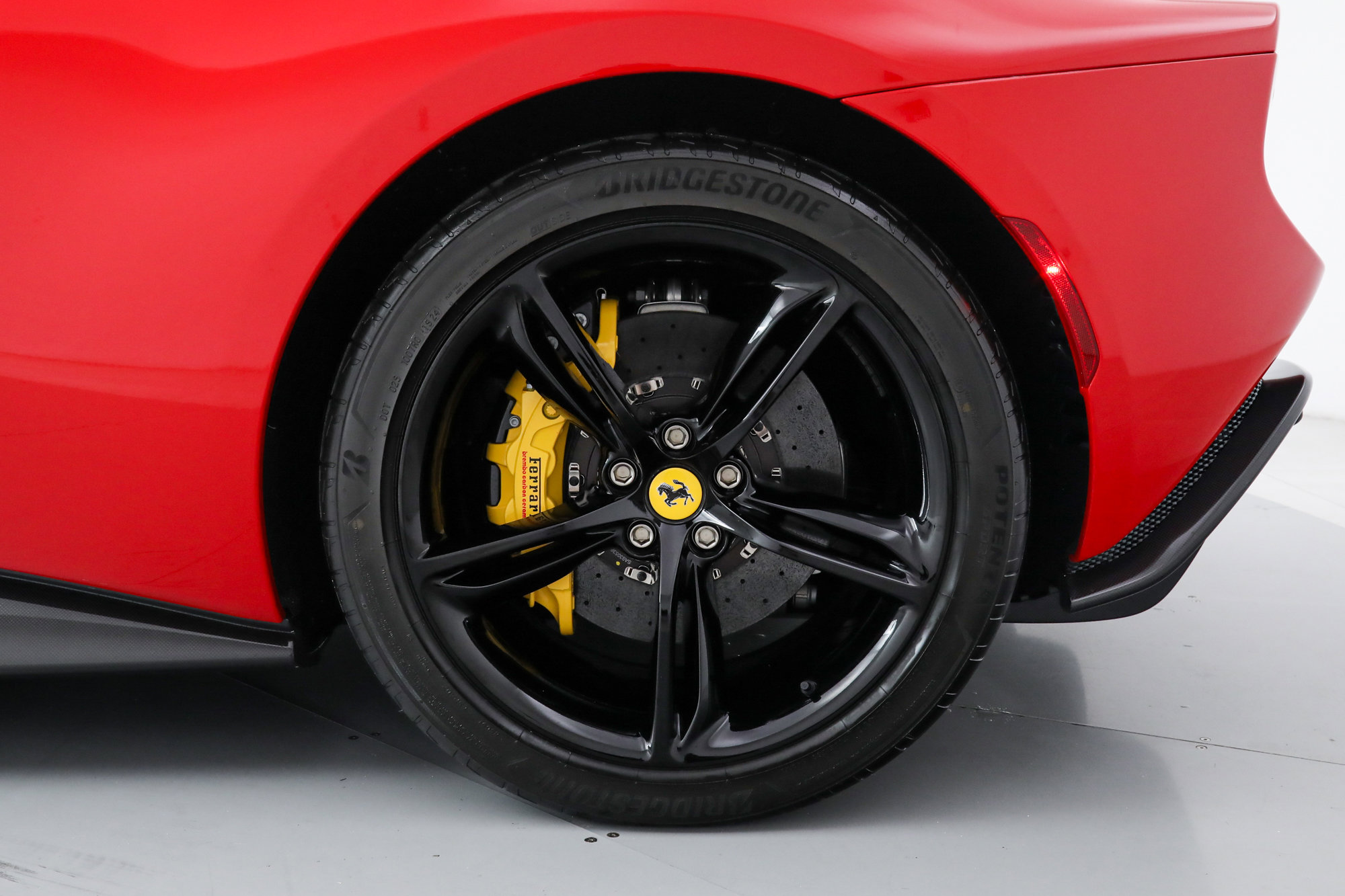 2024 Ferrari 296 GTS photo 39
