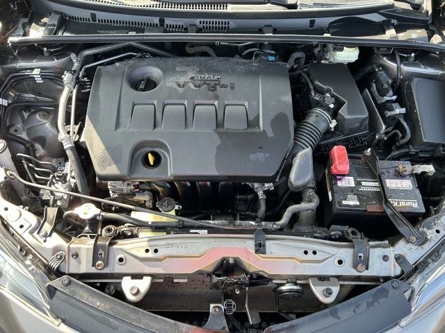 2018 Toyota Corolla L photo 19