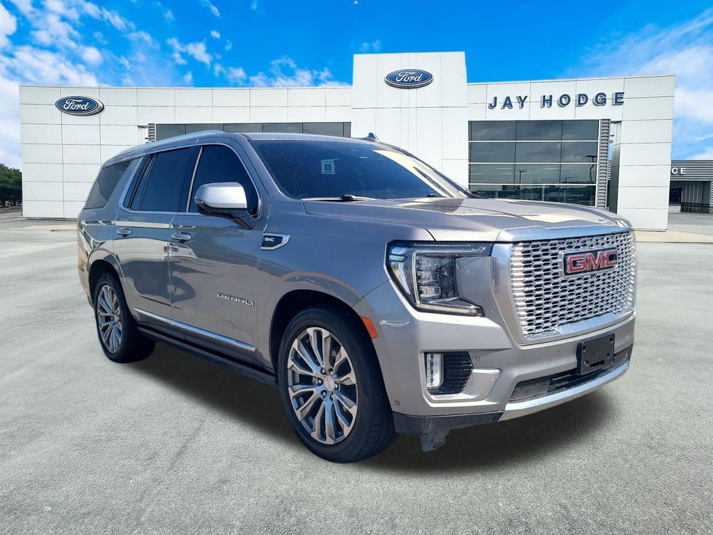 2024 GMC Yukon Denali's photo