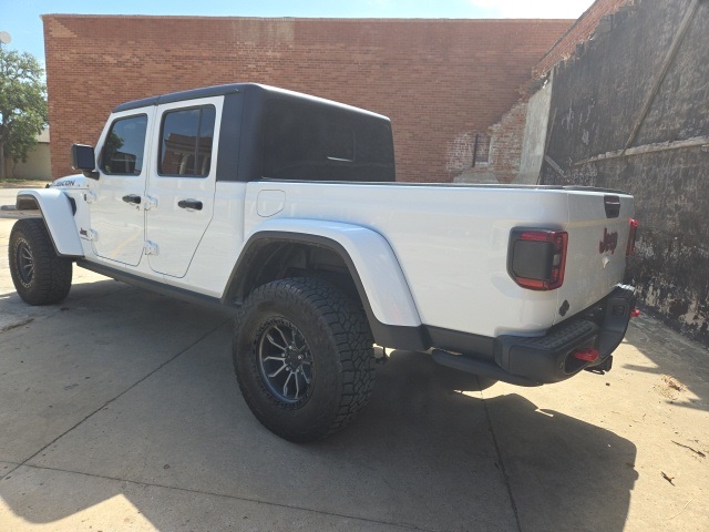 2023 Jeep Gladiator Rubicon photo 4