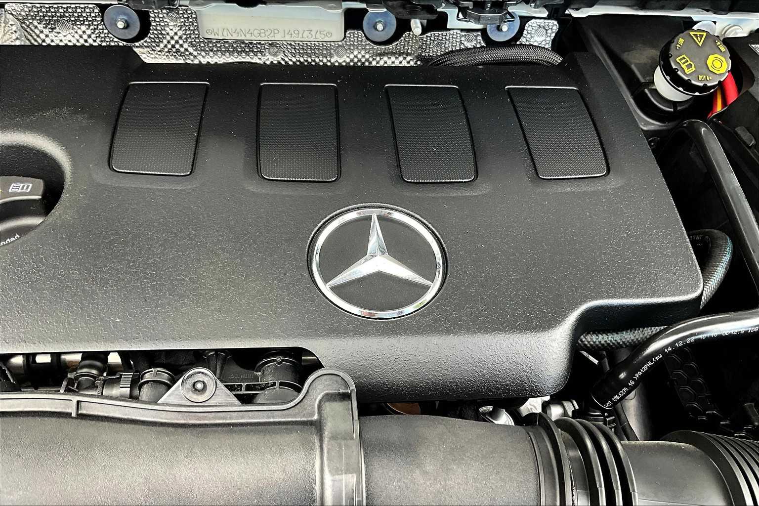 2023 Mercedes Benz GLA 250 photo 32