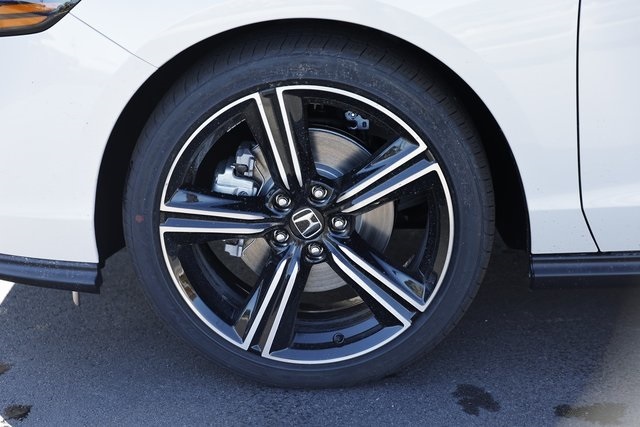 2025 Honda Accord Hybrid Sport photo 4