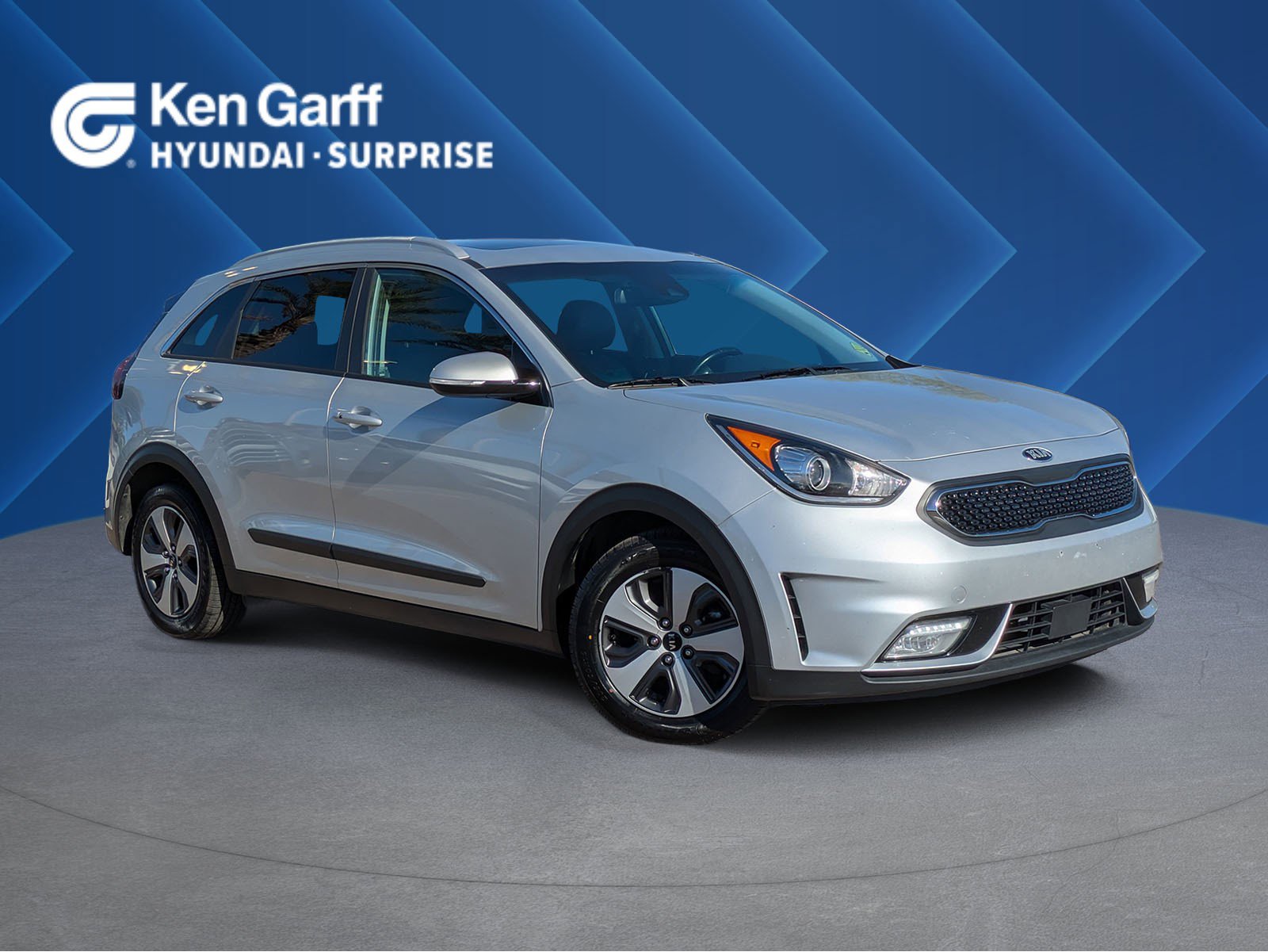 2017 Kia Niro EX's photo