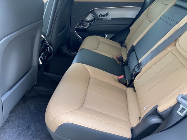 2025 Land Rover Range Rover Sport SE photo 17