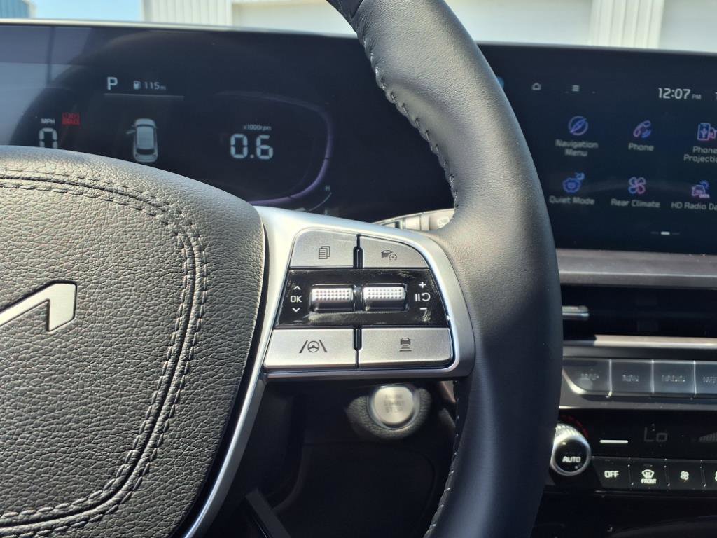 2025 Kia Telluride S photo 20