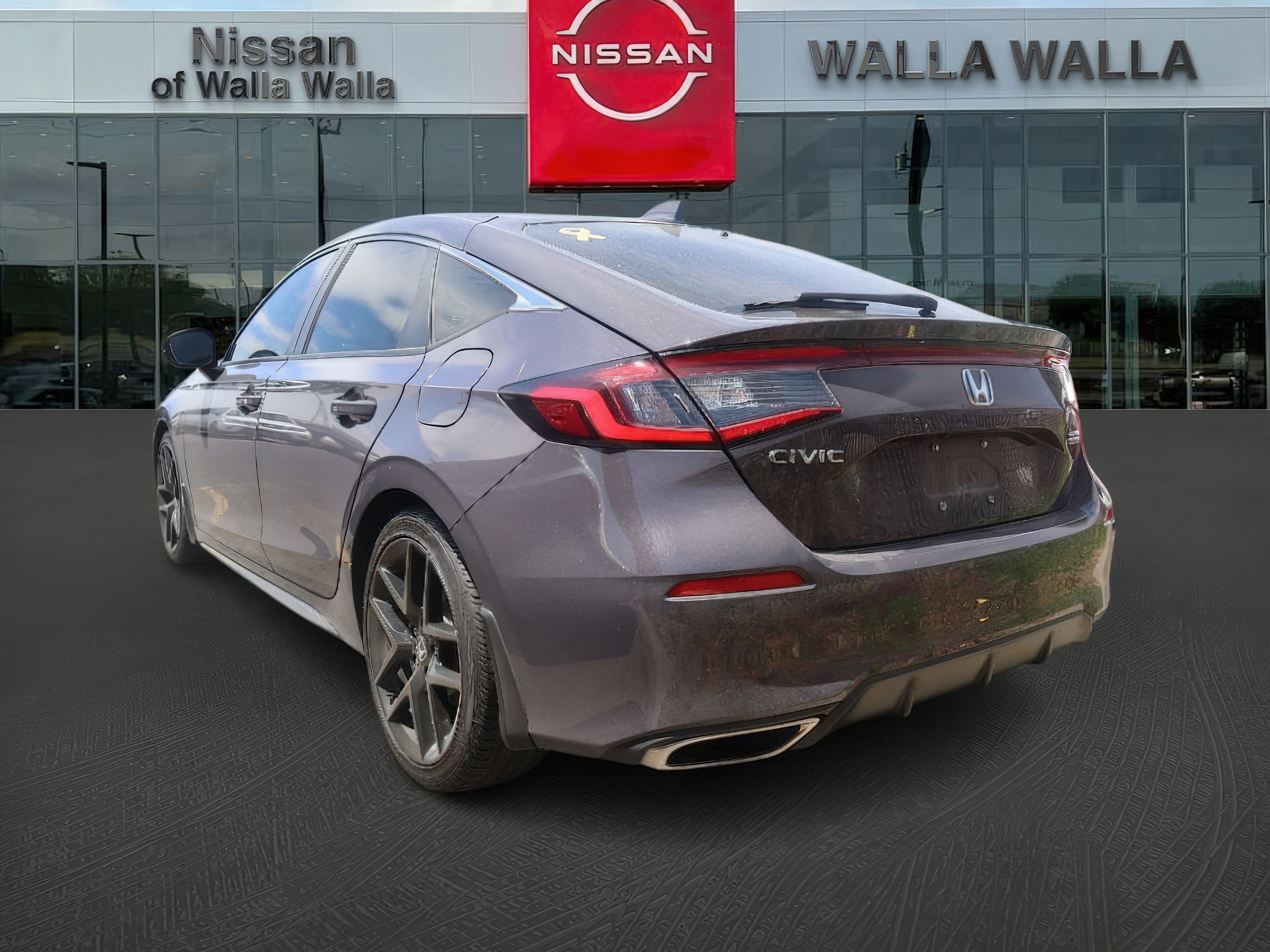 2024 Honda Civic Sport Touring photo 4