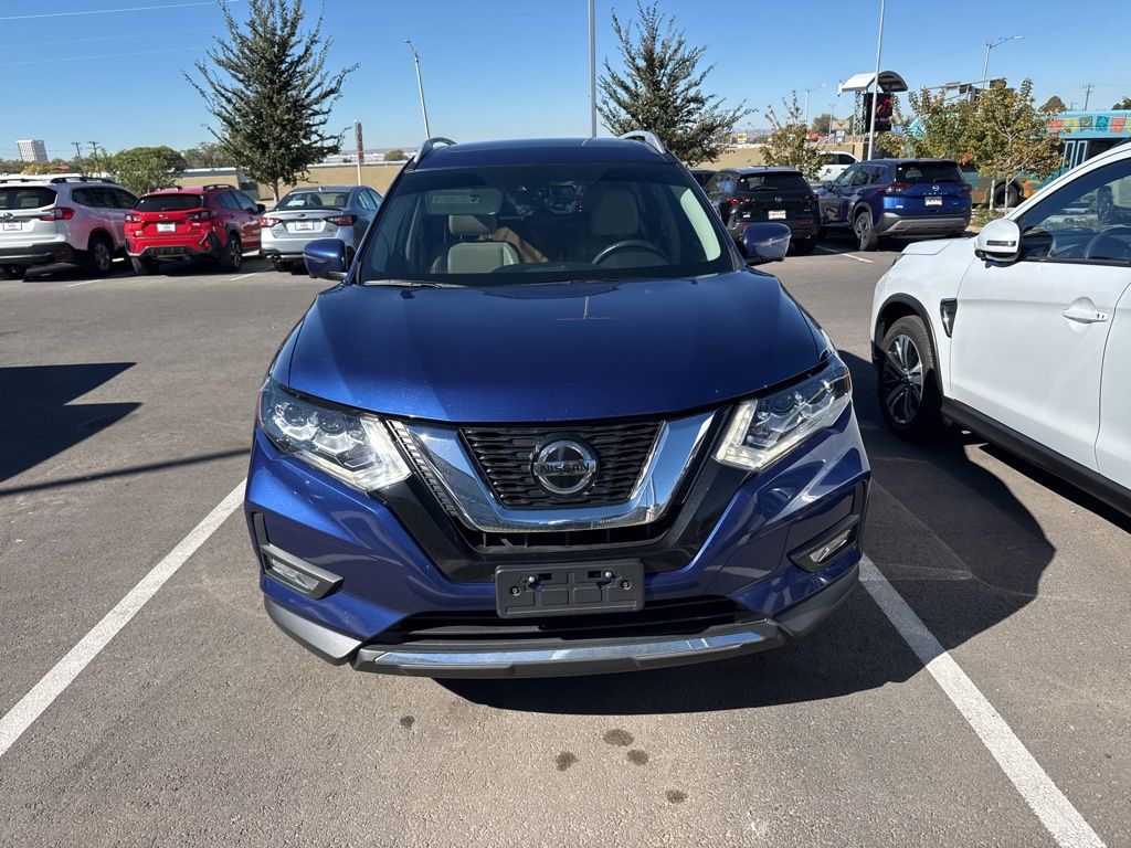 2018 Nissan Rogue SL photo 2