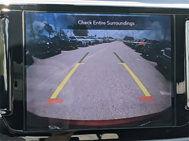 2020 Chrysler Pacifica Touring photo 24