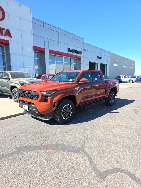 2025 Toyota Tacoma TRD Sport's photo