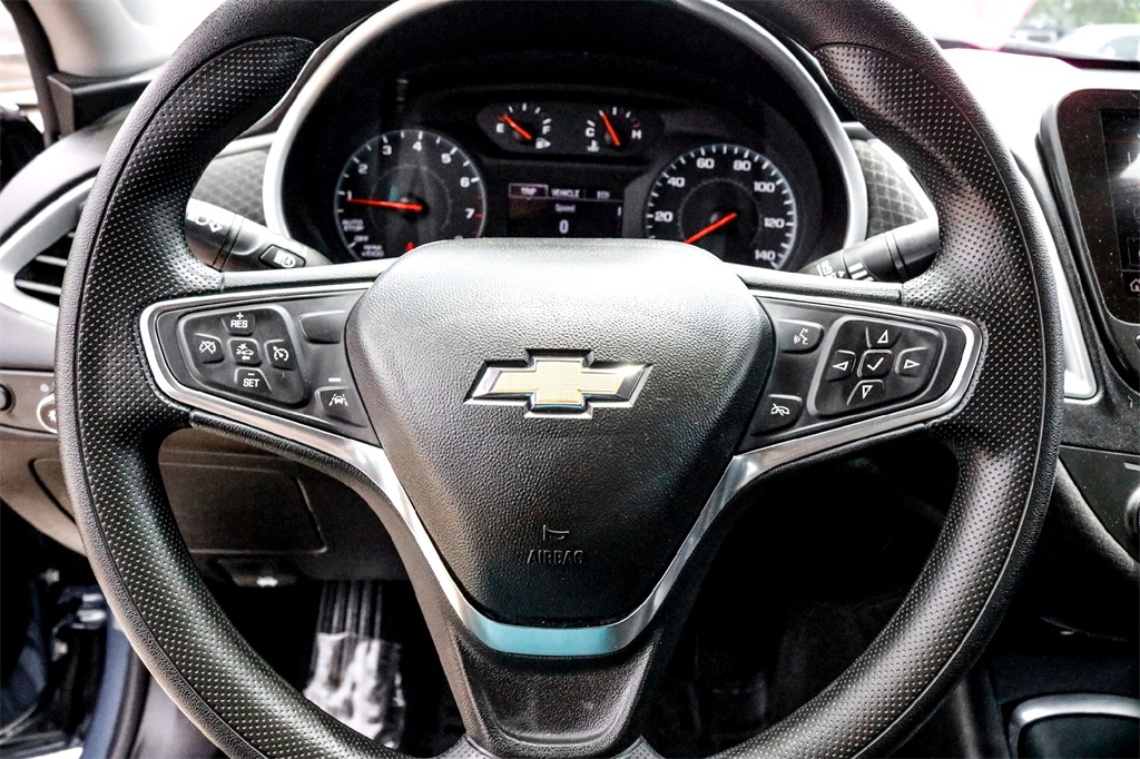 2025 Chevrolet Malibu 1LT photo 17