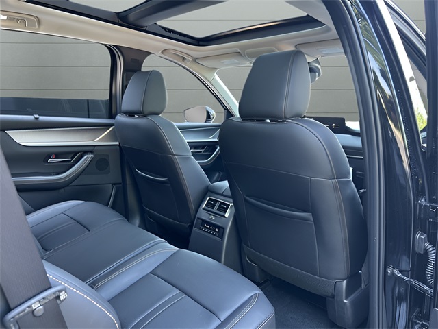 2025 Mazda CX-90 Premium photo 27