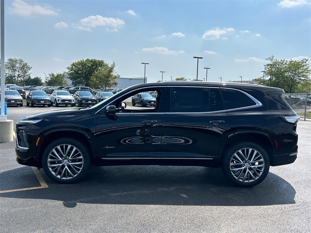 2026 Buick Enclave Avenir photo 4
