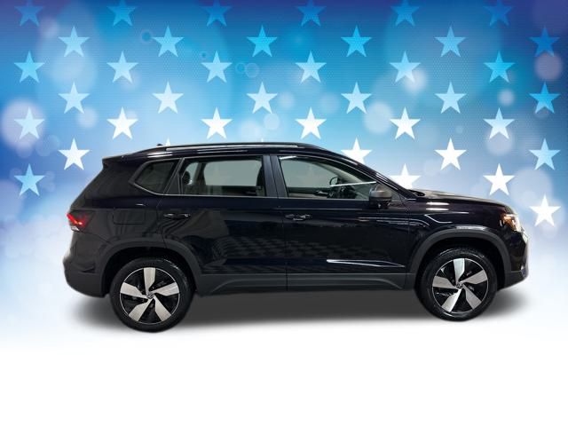 2025 Volkswagen Taos S photo 2