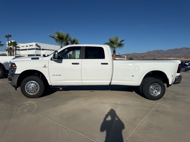 2026 Ram 3500 Big Horn photo 2