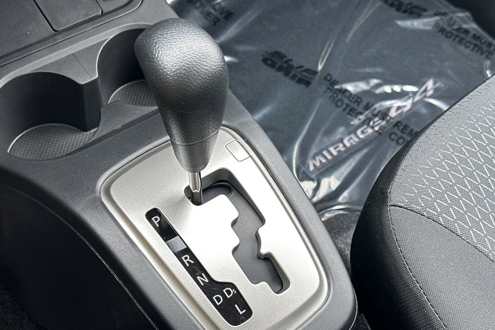 2024 Mitsubishi Mirage G4 ES photo 19