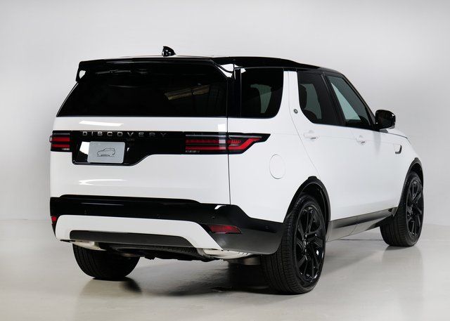 2025 Land Rover Discovery SE photo 2