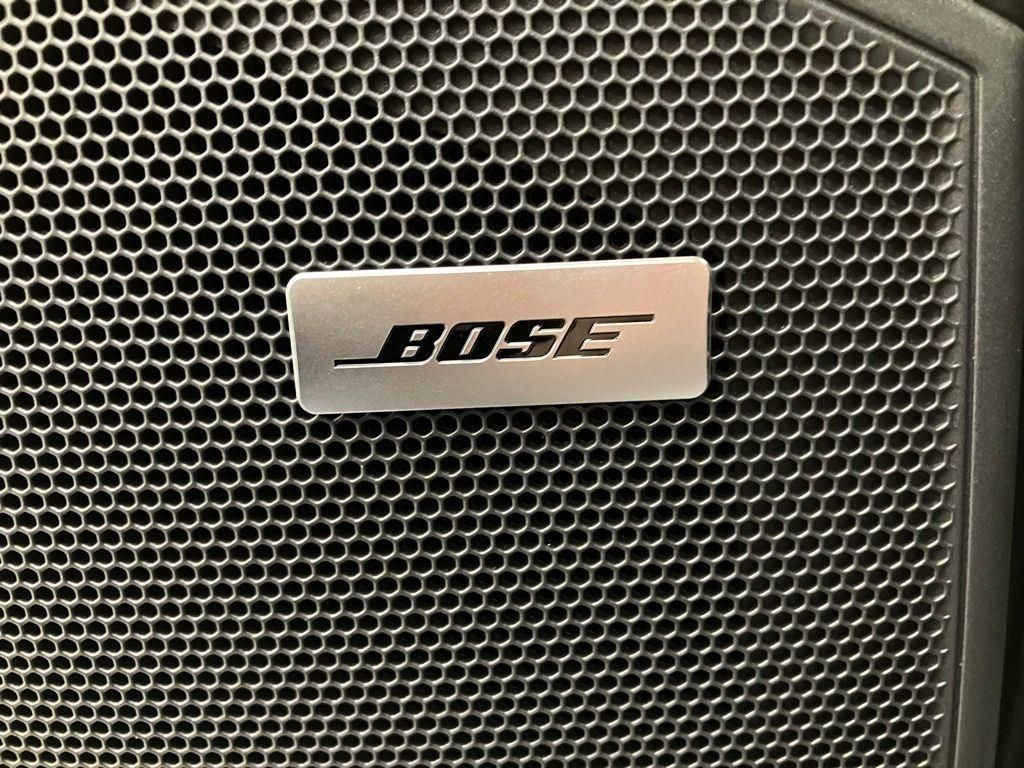 2025 Porsche Cayenne Base photo 15