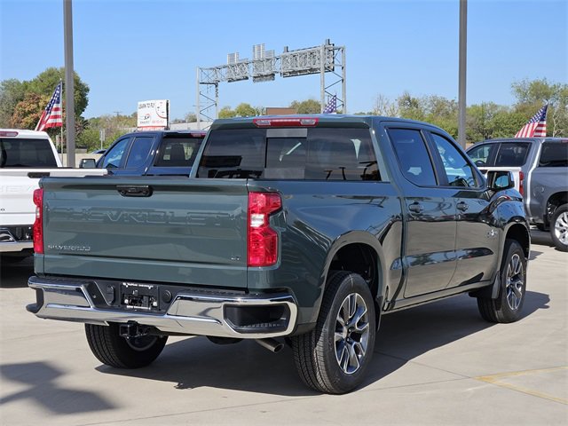 2026 Chevrolet Silverado 1500 LT photo 3
