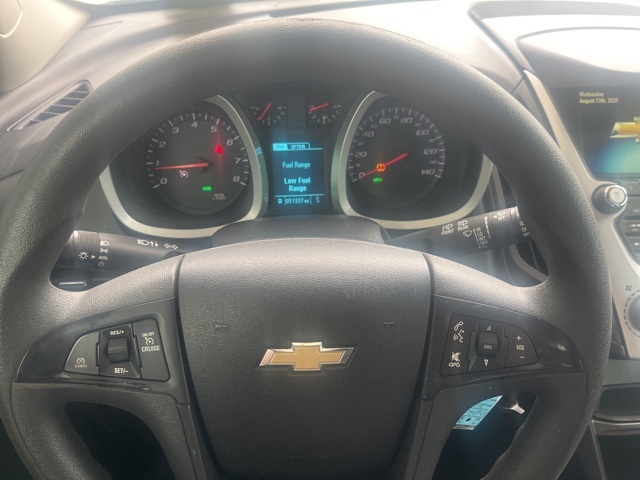 2016 Chevrolet Equinox LS photo 10