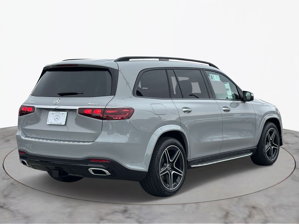 2025 Mercedes Benz GLS 450 4MATIC photo 4