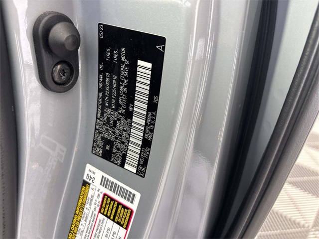 2023 Toyota Sienna Woodland Edition photo 28