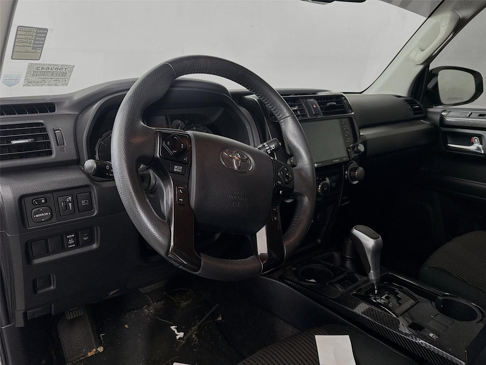 2022 Toyota 4Runner TRD photo 10