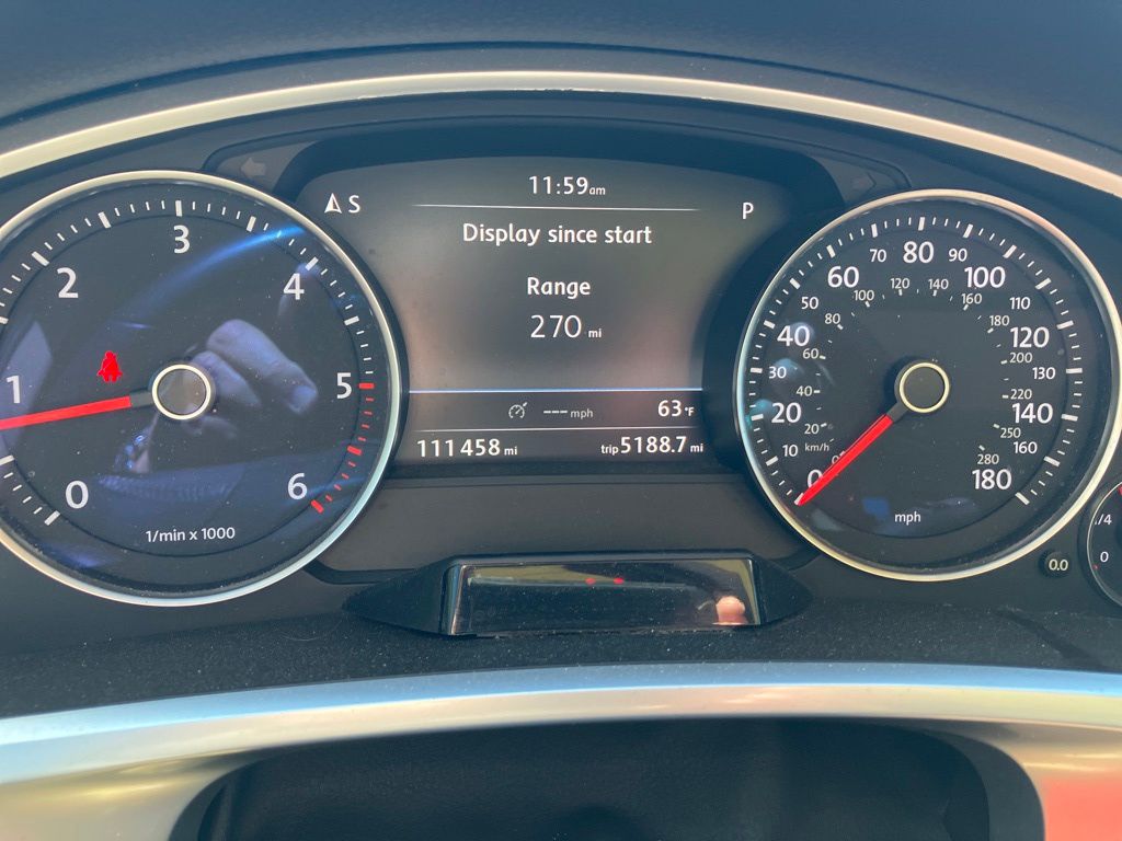 2012 Volkswagen Touareg V6 TDI Sport photo 12