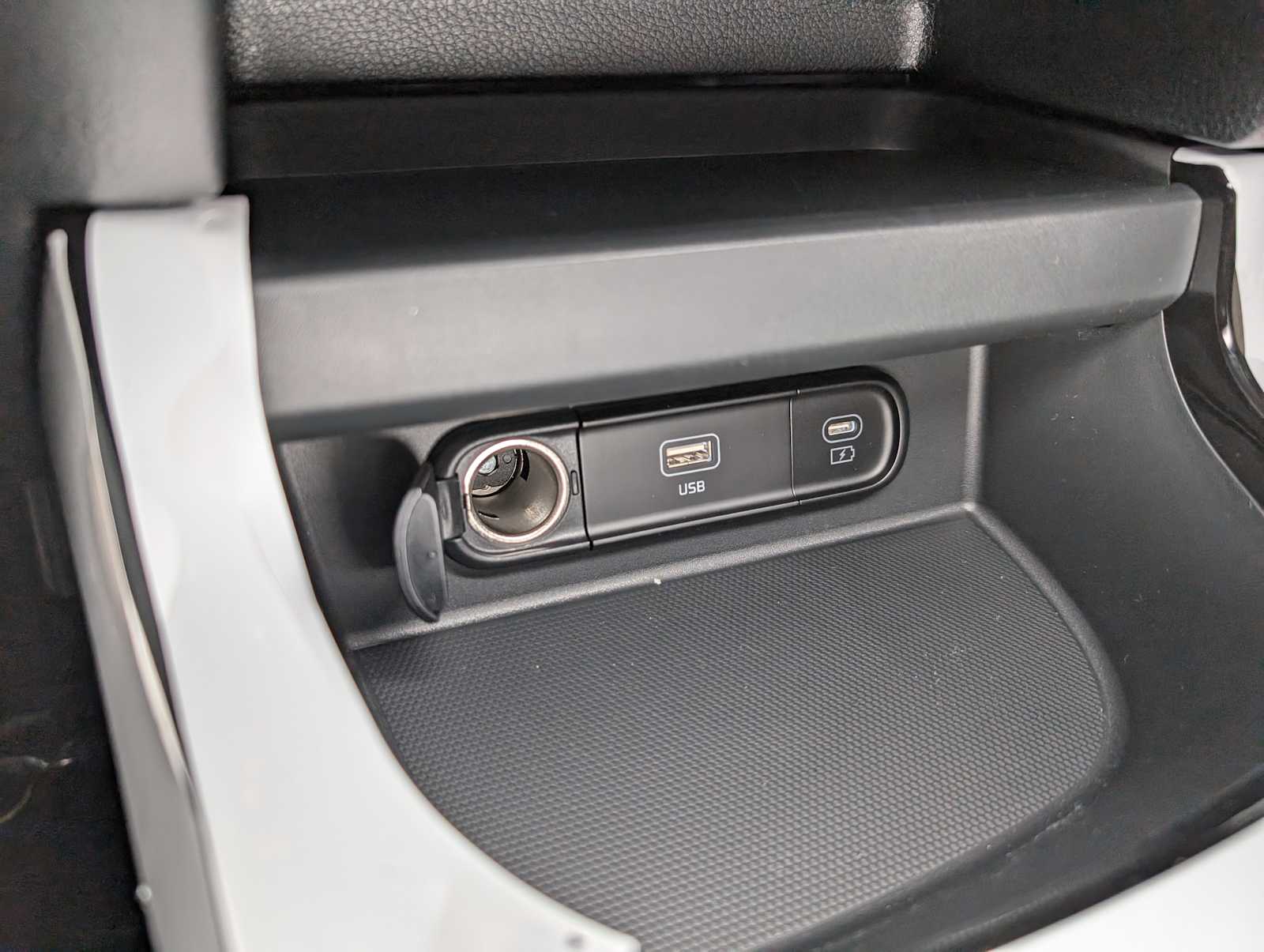 2026 Kia Seltos S photo 21